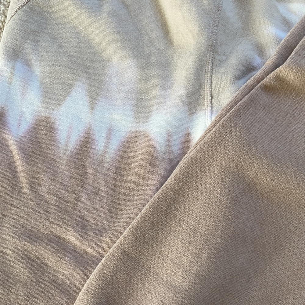 Abercrombie & Fitch Tan and Brown Dyed Soft Pullover - Picture 8 of 10